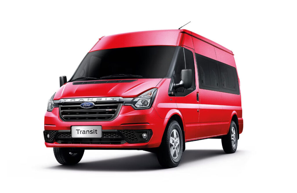 Ford Transit là một trong Các Dòng Xe 17 Chỗ Có Bảo Trì Tại Huy Đạt
